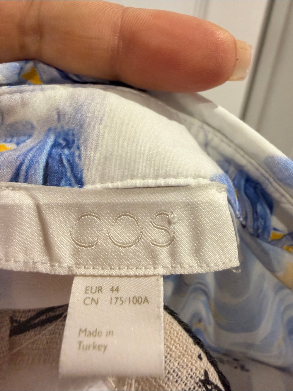 COS Blue and White Floral Shirt Dress with Yellow Accents - Picture 3 of 16